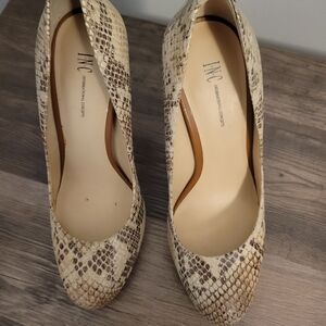INC International Concepts Women's Snakeskin Pumps